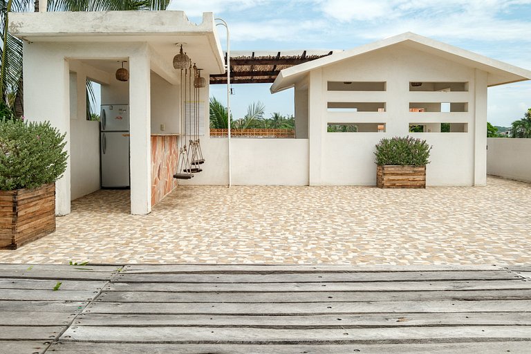 Pequeña habitación en planta baja (A/C y StarLink)